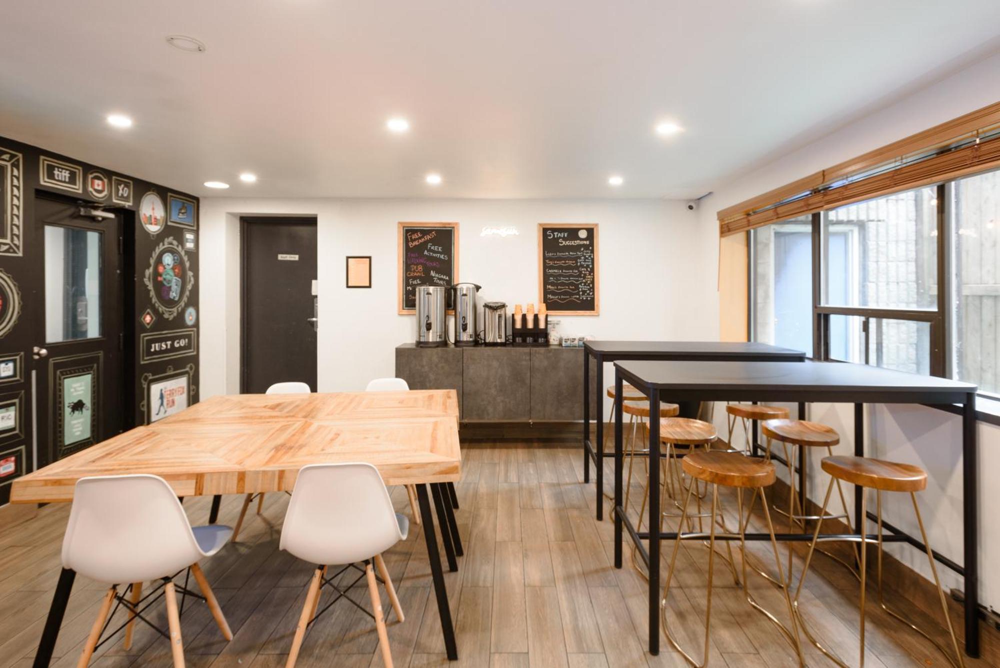 Hostel Samesun Toronto Zewnętrze zdjęcie